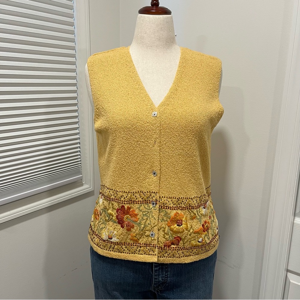 Talbots Yellow Floral Embroidered Button Up Vest, Women’s Size XL